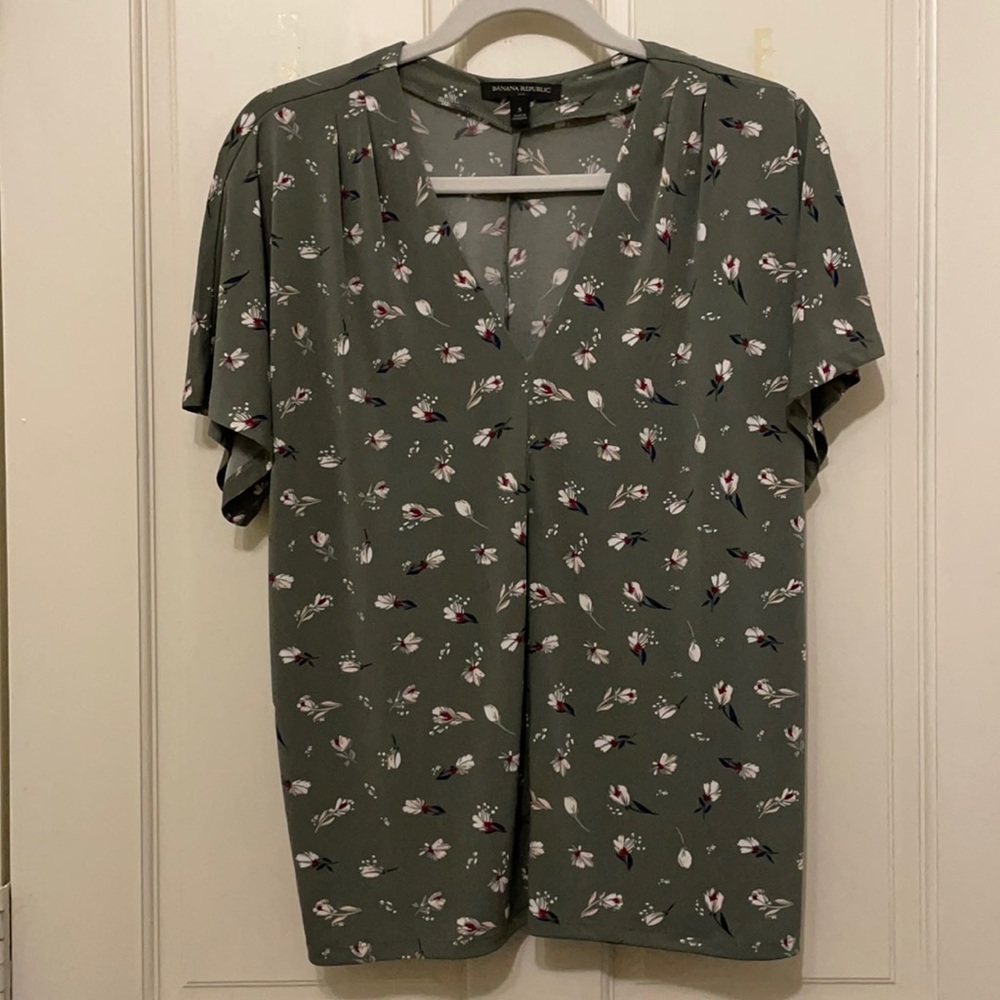 Banana Republic shirt